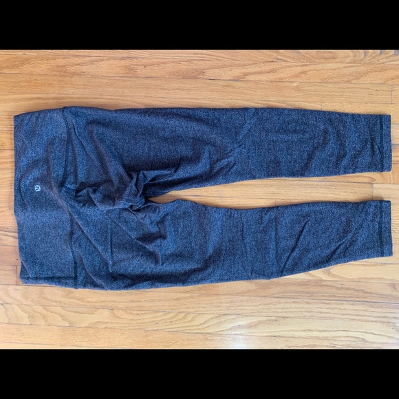 Lululemon size 8 grey leggings - Picture 1 of 3